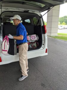 クラブハウス　玄関